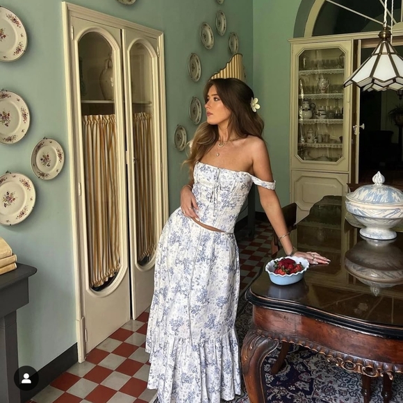 House of CB Tops - Blue floral print Corset Top